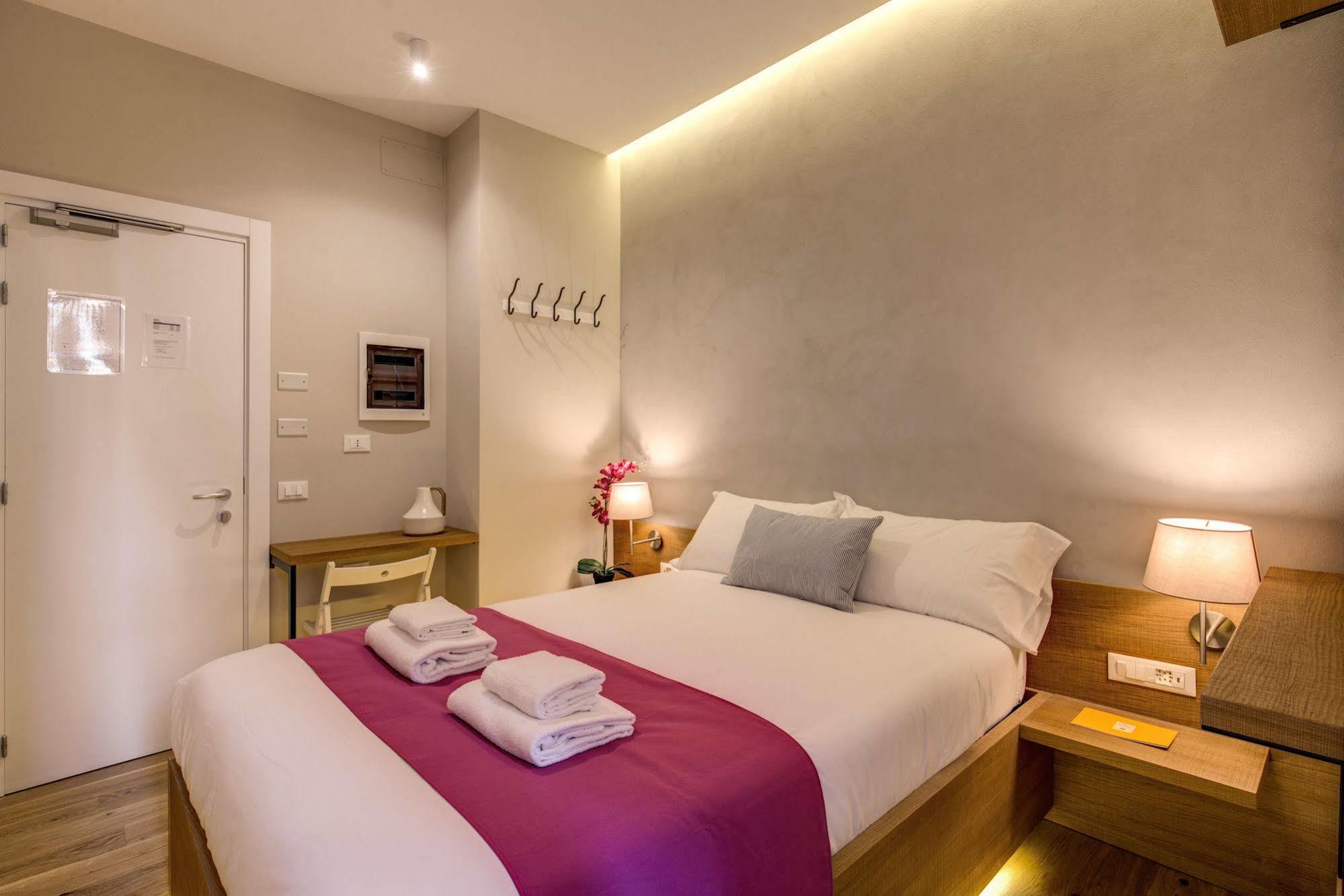 The Spanish Campo De' Fiori 3*