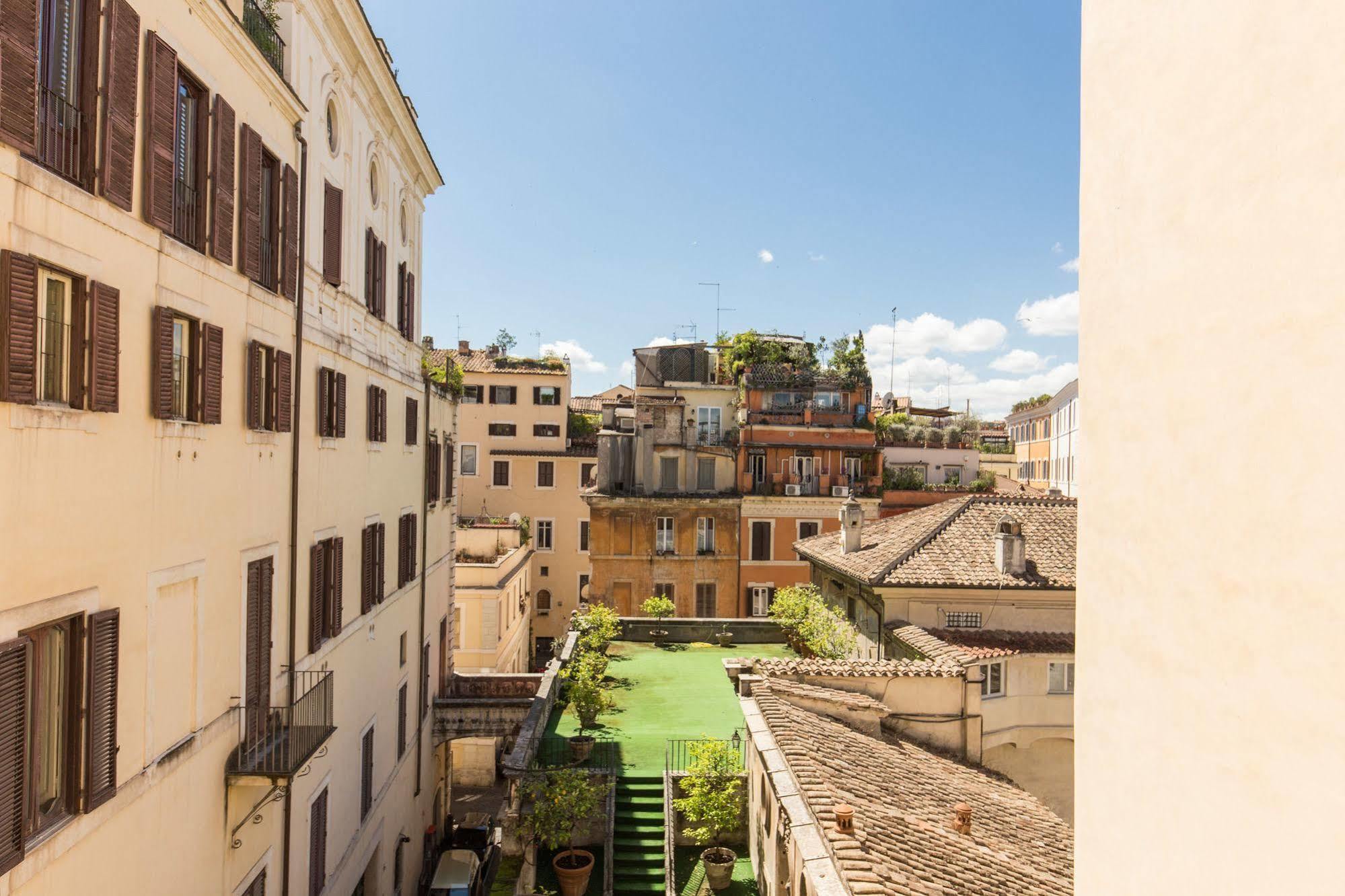 The Spanish Campo De' Fiori 3*
