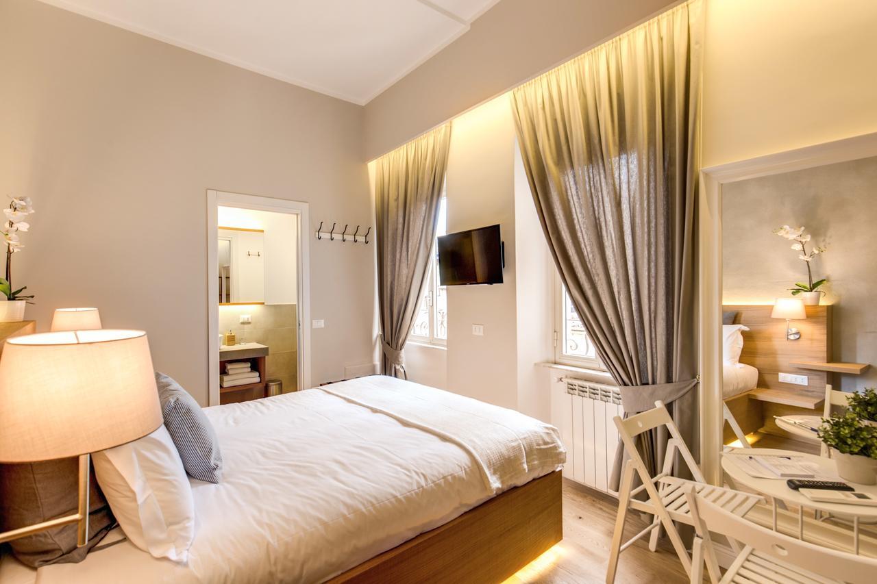 The Spanish Campo De' Fiori 3*